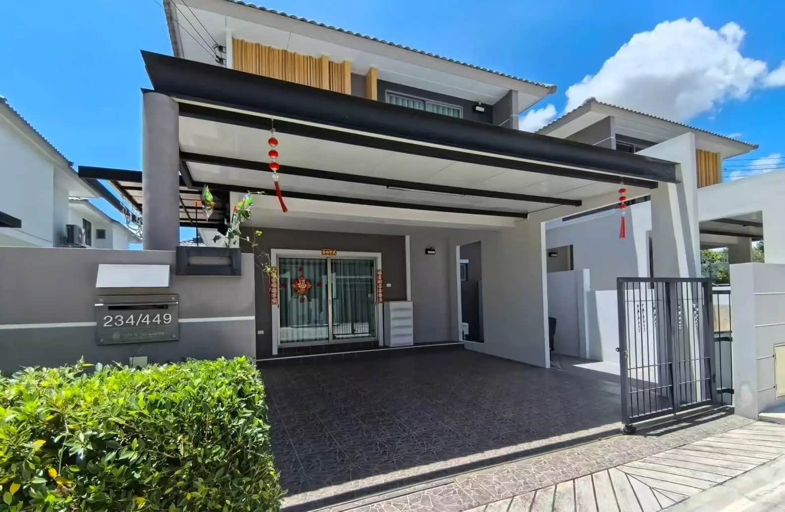 Life in The Garden 3 Beds 3 Baths Pattaya
