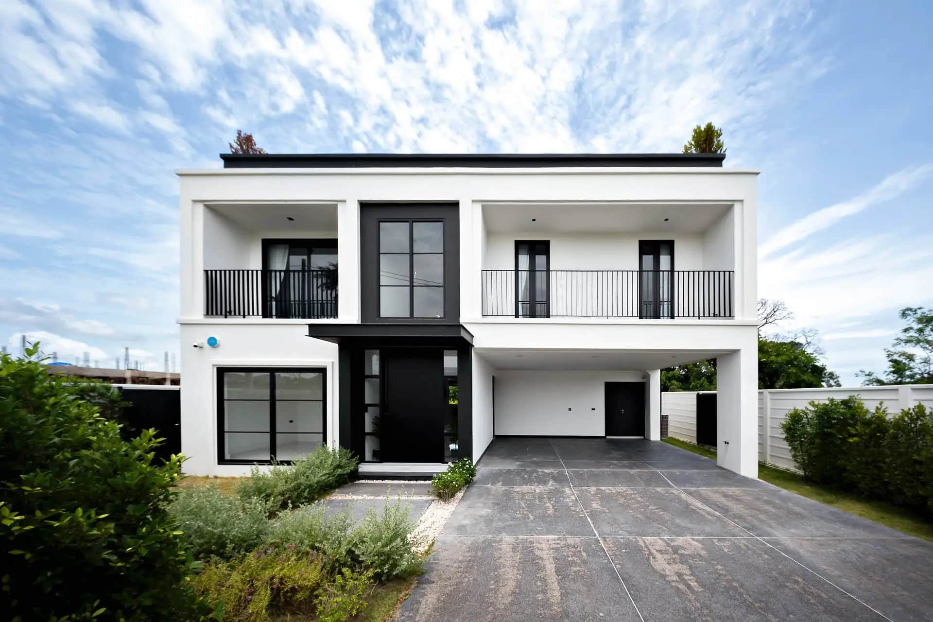 Highgrove Villas 4-6 Beds East Pattaya